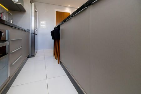 Apartamento à venda com 48m², 2 quartos e 1 vaga Apartamento à venda com 48m², 2 quartos e 1 vagaCozinha