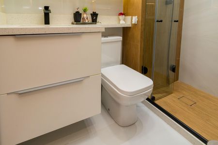 Apartamento à venda com 48m², 2 quartos e 1 vaga Apartamento à venda com 48m², 2 quartos e 1 vagaBanheiro