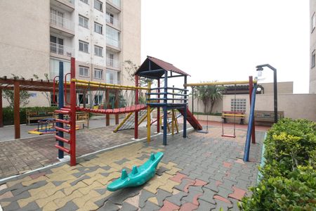 Apartamento para alugar com 47m², 2 quartos e 1 vagaÁrea comum - Playground