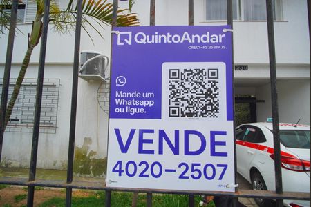 Casa à venda com 300m², 4 quartos e 5 vagasPlaca na Fachada
