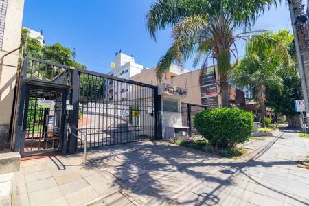 Apartamento para alugar com 87m², 3 quartos e 2 vagas Apartamento para alugar com 87m², 3 quartos e 2 vagasFachada