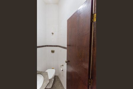 Casa à venda com 269m², 3 quartos e 3 vagasLavabo 