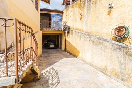 Casa à venda com 269m², 3 quartos e 3 vagasGaragem