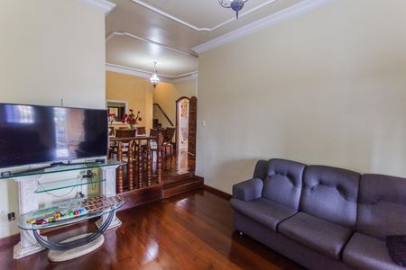 Casa à venda com 269m², 3 quartos e 3 vagasSala 1