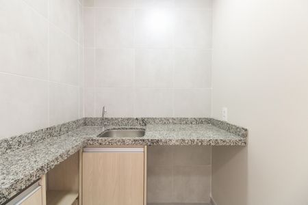 Apartamento à venda com 33m², 2 quartos e 1 vagaÁrea de Serviço 