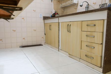 Apartamento à venda com 80m², 2 quartos e sem vagaCozinha