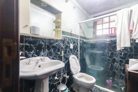 Casa para alugar com 150m², 4 quartos e 4 vagas Casa para alugar com 150m², 4 quartos e 4 vagasBanheiro