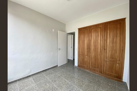Apartamento à venda com 133m², 3 quartos e 2 vagasQUARTO 2
