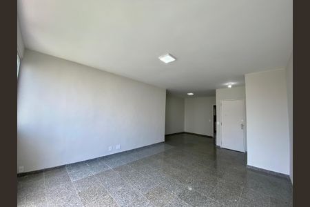 Apartamento à venda com 133m², 3 quartos e 2 vagasSALA