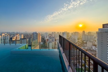 Studio para alugar com 29m², 1 quarto e sem vaga Studio para alugar com 29m², 1 quarto e sem vagaPiscina