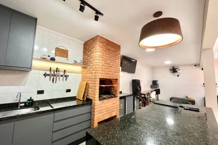 Casa à venda com 296m², 6 quartos e 3 vagas Casa à venda com 296m², 6 quartos e 3 vagasChurrasqueira