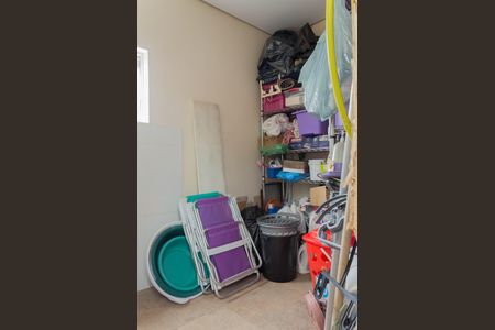 Casa à venda com 120m², 2 quartos e 2 vagasÁrea de Serviço