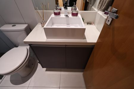 Apartamento à venda com 170m², 3 quartos e 2 vagas Apartamento à venda com 170m², 3 quartos e 2 vagasBanheiro