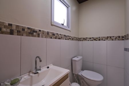 Apartamento à venda com 170m², 3 quartos e 2 vagas Apartamento à venda com 170m², 3 quartos e 2 vagasLavabo