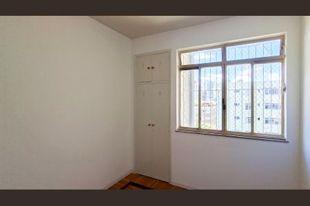 Apartamento à venda com 87m², 3 quartos e 1 vagaQuarto