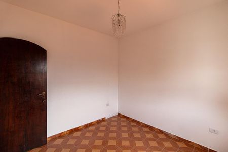 Casa para alugar com 300m², 3 quartos e 2 vagas Casa para alugar com 300m², 3 quartos e 2 vagasQuarto 2
