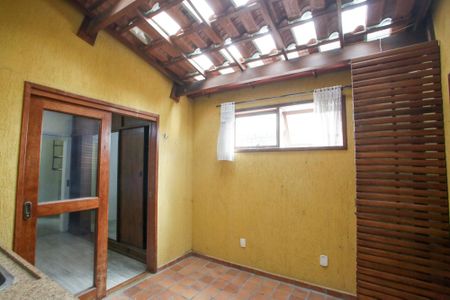 Casa à venda com 89m², 2 quartos e 3 vagasÁrea de Serviço