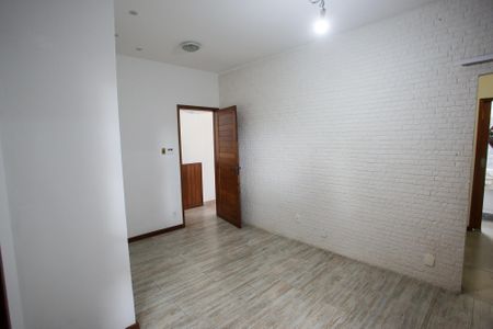 Casa à venda com 89m², 2 quartos e 3 vagasQuarto Suíte