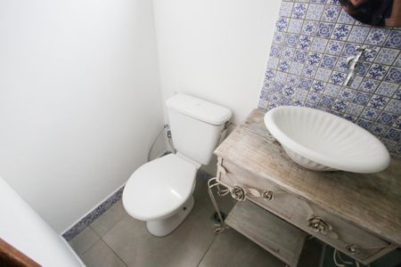 Casa à venda com 89m², 2 quartos e 3 vagasBanheiro da Suíte