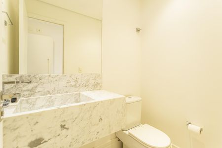 Apartamento para alugar com 124m², 2 quartos e 3 vagasBanheiro da Suíte 2