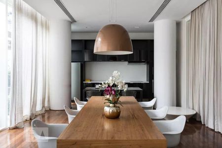 Apartamento para alugar com 124m², 2 quartos e 3 vagasÁrea comum - Salão de festas