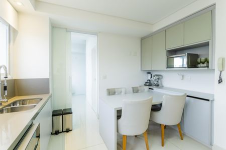 Apartamento para alugar com 124m², 2 quartos e 3 vagasCozinha