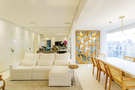 Apartamento para alugar com 124m², 2 quartos e 3 vagasSala