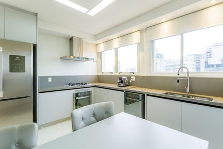 Apartamento para alugar com 124m², 2 quartos e 3 vagasCozinha