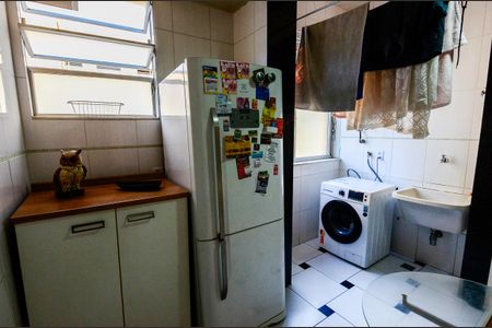 Apartamento à venda com 60m², 2 quartos e 1 vagaÁrea de Serviço