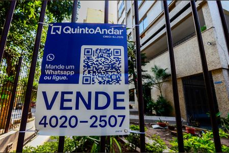 Apartamento à venda com 60m², 2 quartos e 1 vagaFachada