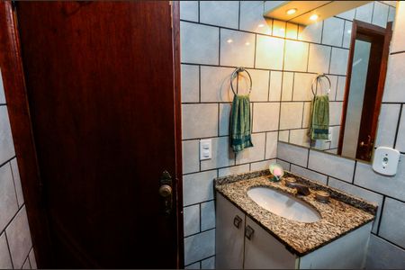 Apartamento à venda com 60m², 2 quartos e 1 vagaBanheiro