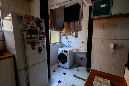 Apartamento à venda com 60m², 2 quartos e 1 vagaÁrea de Serviço