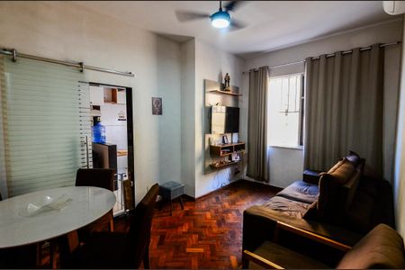Sala de apartamento à venda com 2 quartos, 60m² em Vila Isabel, Rio de Janeiro