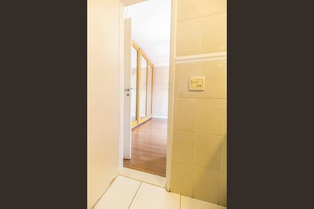 Casa de condomínio à venda com 190m², 3 quartos e 5 vagas Casa de condomínio à venda com 190m², 3 quartos e 5 vagasBanheiro da Suíte