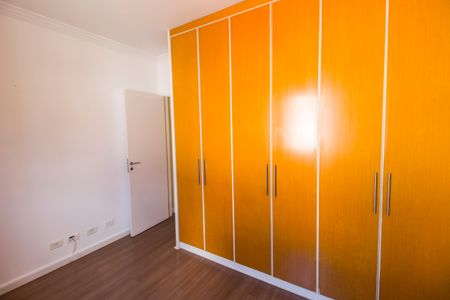 Casa de condomínio à venda com 190m², 3 quartos e 5 vagas Casa de condomínio à venda com 190m², 3 quartos e 5 vagasQuarto 3