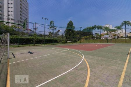 Casa de condomínio à venda com 190m², 3 quartos e 5 vagas Casa de condomínio à venda com 190m², 3 quartos e 5 vagasQuadra Esportiva