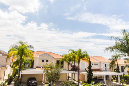 Casa de condomínio à venda com 190m², 3 quartos e 5 vagas Casa de condomínio à venda com 190m², 3 quartos e 5 vagasVista da Suíte