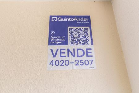 Casa de condomínio à venda com 190m², 3 quartos e 5 vagas Casa de condomínio à venda com 190m², 3 quartos e 5 vagasVista da Rua