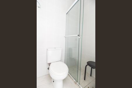 Casa de condomínio à venda com 190m², 3 quartos e 5 vagas Casa de condomínio à venda com 190m², 3 quartos e 5 vagasBanheiro de serviço