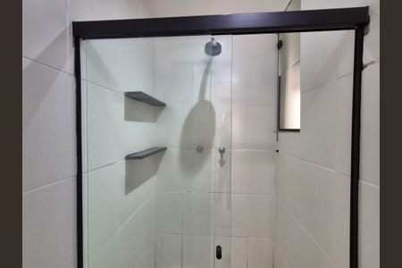 Apartamento à venda com 85m², 2 quartos e 1 vagaBanheiro suite 