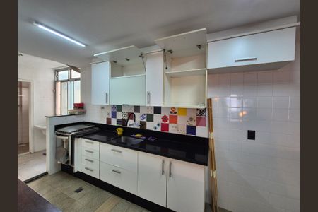Apartamento à venda com 85m², 2 quartos e 1 vagaCozinha 
