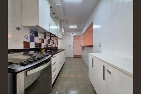 Apartamento à venda com 85m², 2 quartos e 1 vagaCozinha 
