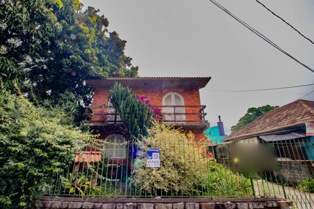 Casa para alugar com 204m², 3 quartos e 4 vagasFachada