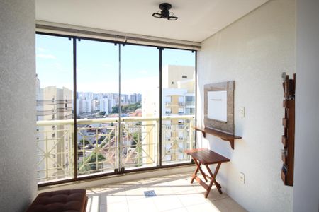 Apartamento à venda com 72m², 2 quartos e 1 vagaSacada