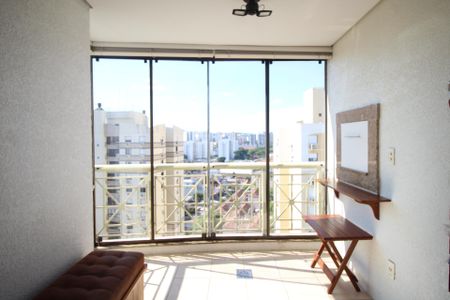 Apartamento à venda com 72m², 2 quartos e 1 vagaSacada