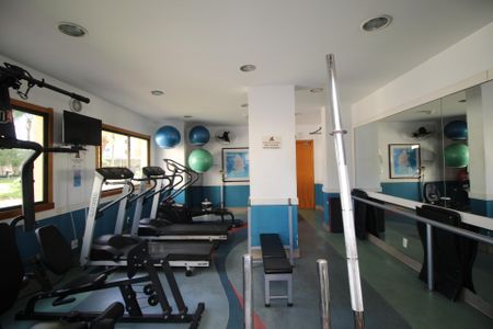 Apartamento à venda com 72m², 2 quartos e 1 vagaAcademia