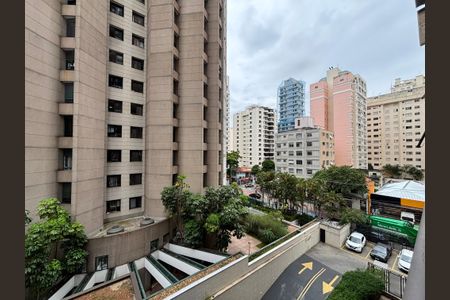 Vista da Rua de apartamento para alugar com 1 quarto, 70m² em Moema, São Paulo