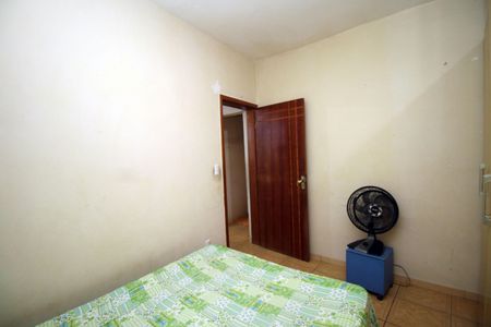 Quarto 2 de casa à venda com 2 quartos, 82m² em Irajá, Rio de Janeiro