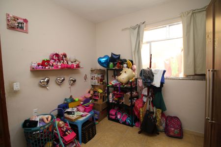 Casa à venda com 82m², 2 quartos e sem vagaQuarto 1