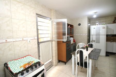 Casa à venda com 82m², 2 quartos e sem vagaCozinha